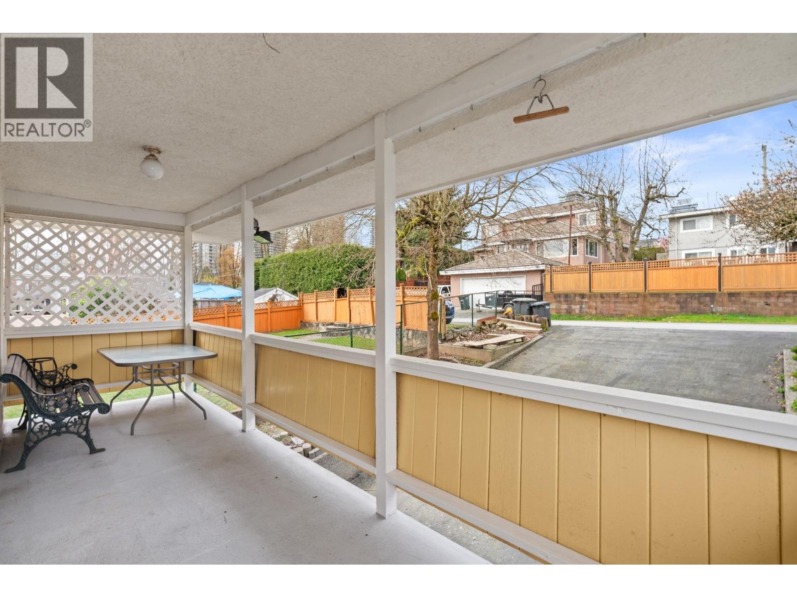 1743 Taralawn Court, Burnaby, British Columbia  V5B 3H4 - Photo 34 - R3100276