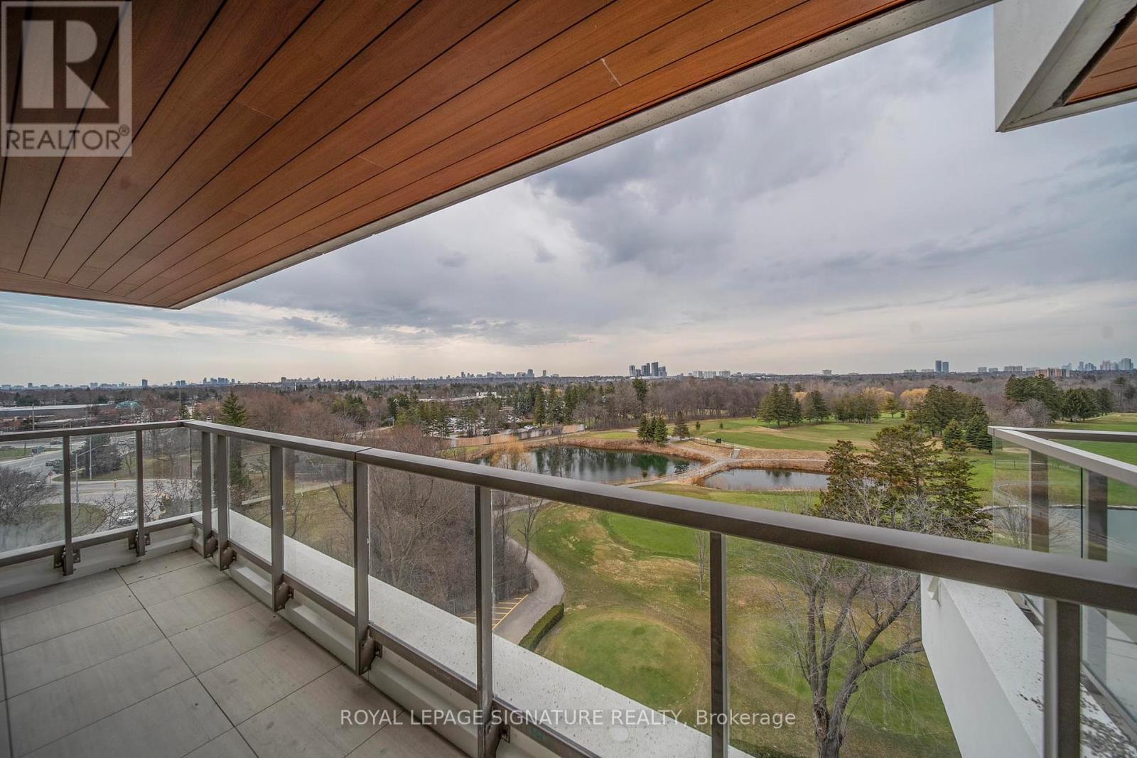 617 - 399 Royal Orchard Boulevard, Markham, Ontario  L3T 0H3 - Photo 3 - N12982514