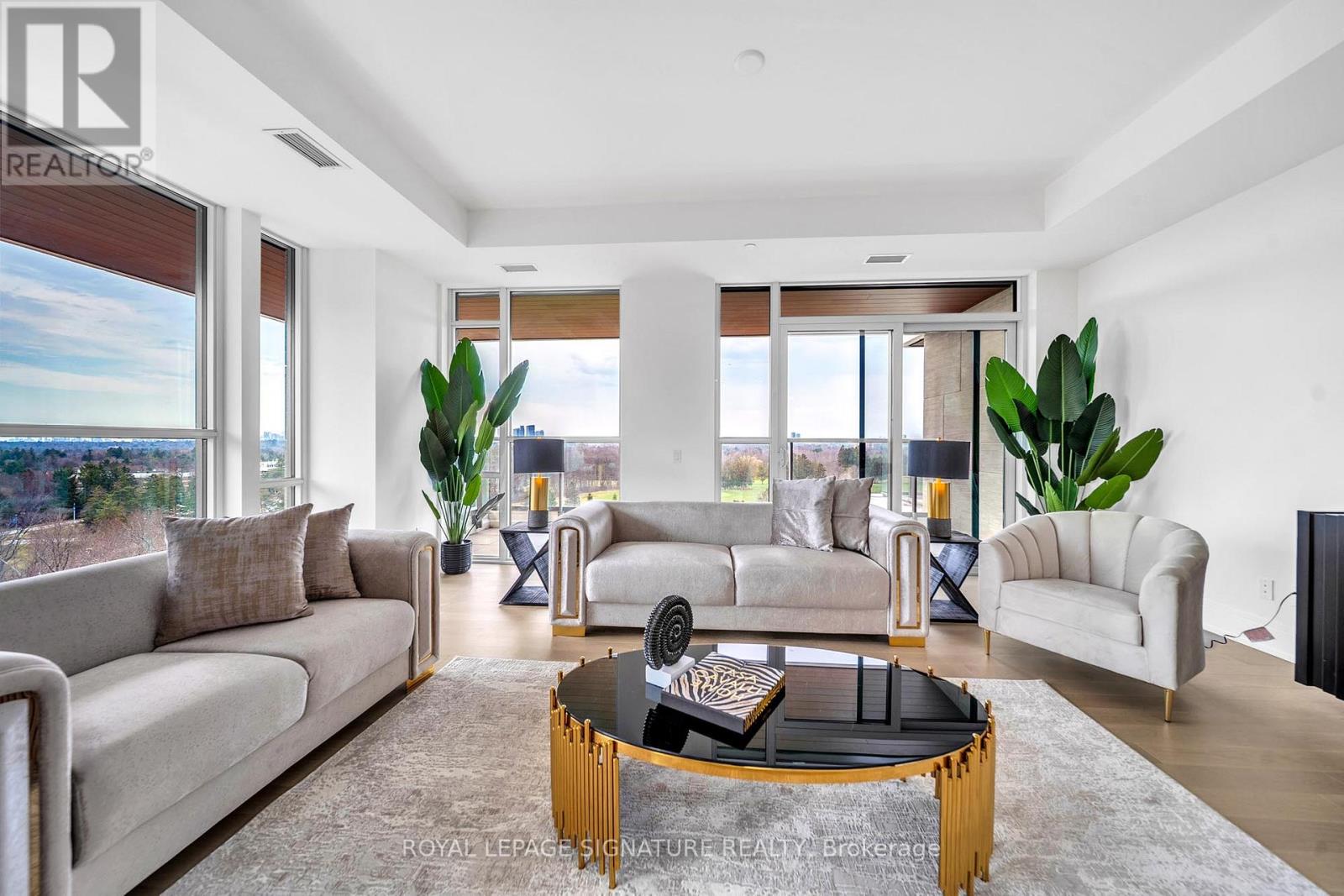 617 - 399 Royal Orchard Boulevard, Markham, Ontario  L3T 0H3 - Photo 8 - N12982514