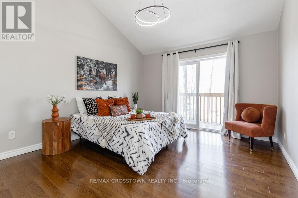 10 Beechwood Road, Oro-Medonte, Ontario  L4M 4Y8 - Photo 37 - S12983886