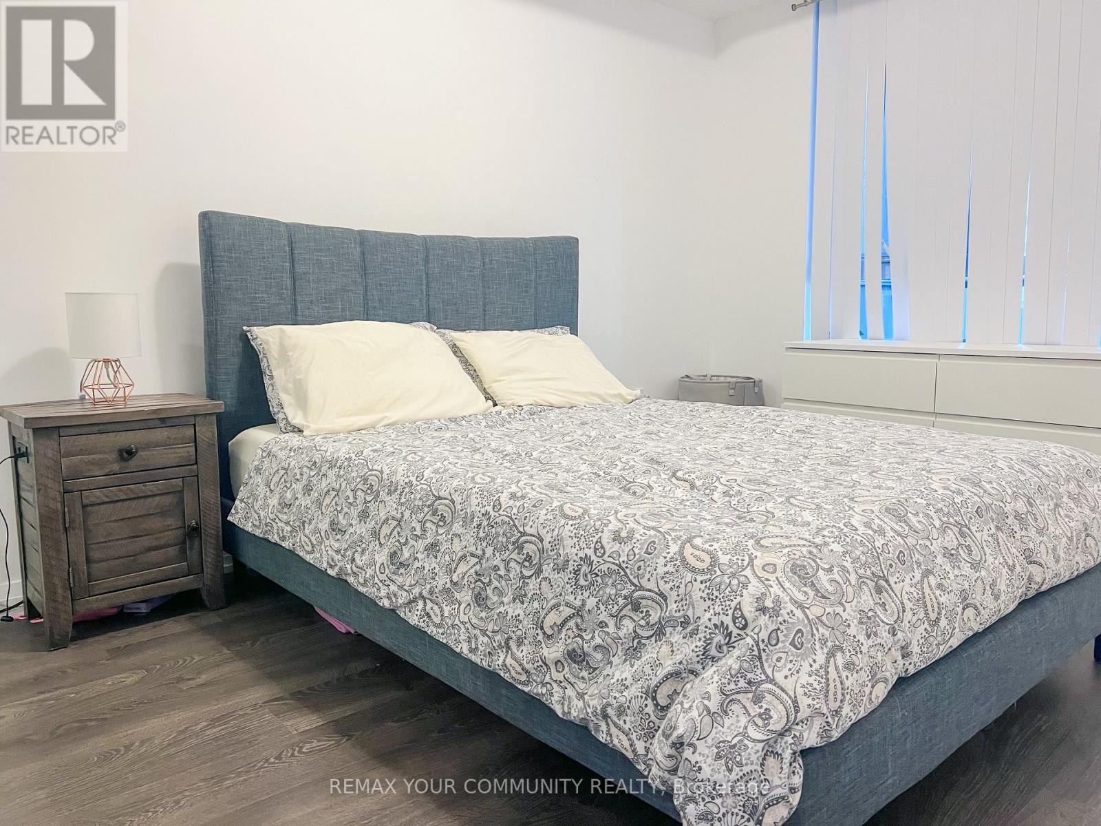 501 - 50 Thomas Riley Road, Toronto, Ontario  M9B 0C5 - Photo 13 - W12874798