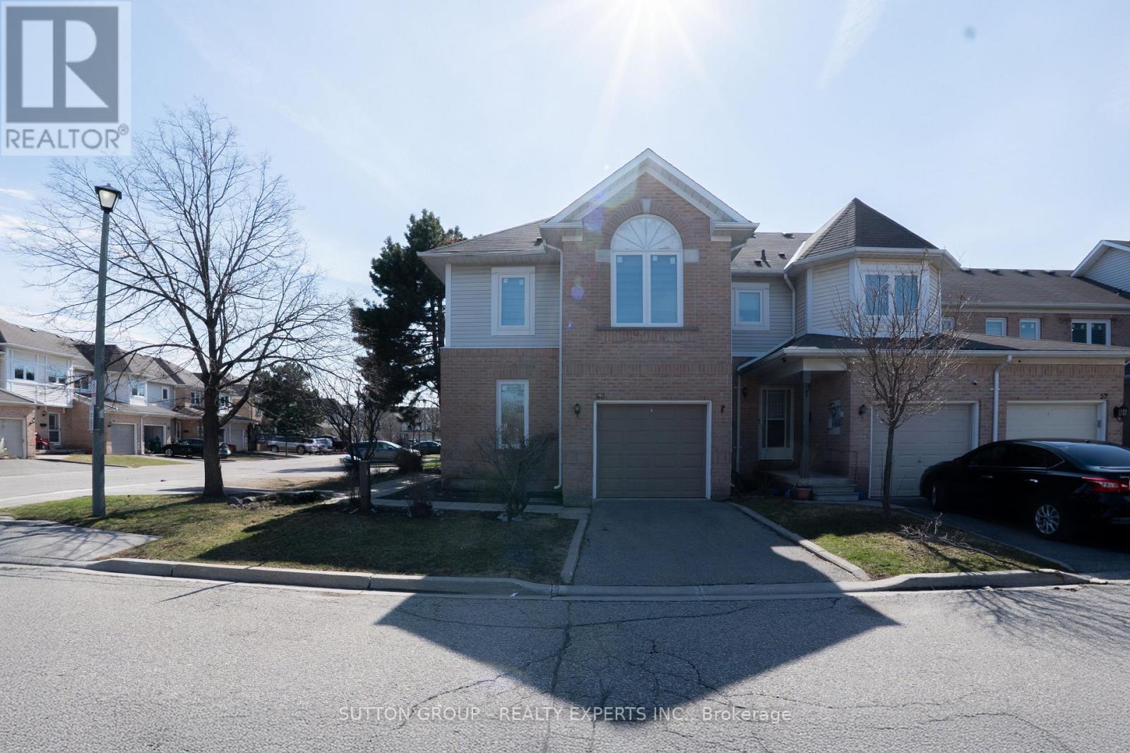 63 WICKSTEAD COURT, Brampton, Ontario