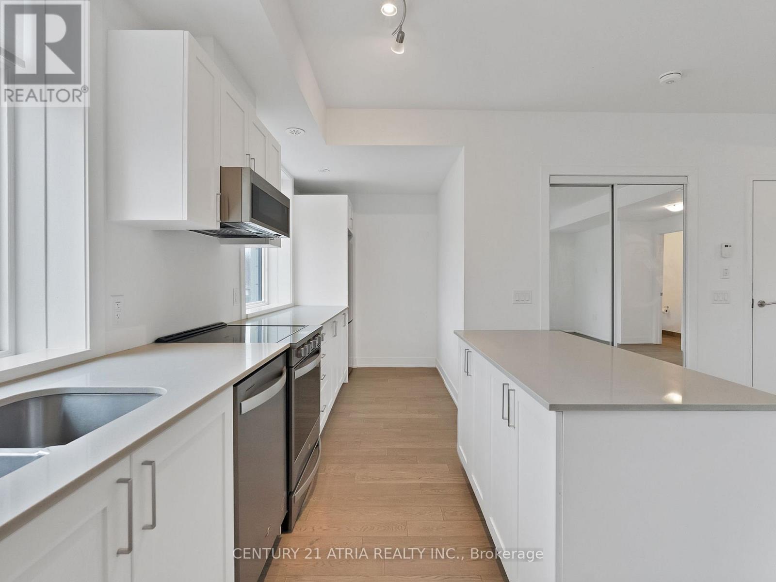 212 - 1085 Douglas Mccurdy Common, Mississauga, Ontario  L5G 0C6 - Photo 3 - W12916972