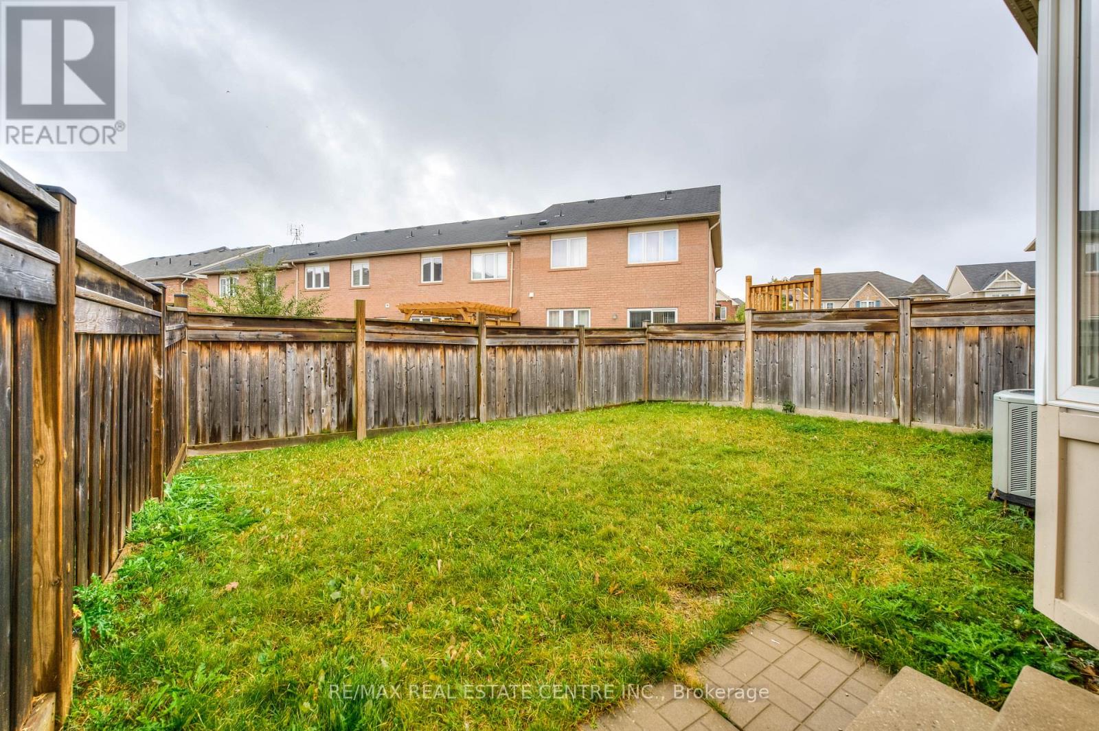 782 Maquire Terrace, Milton, Ontario  L9T 6P5 - Photo 34 - W12959124