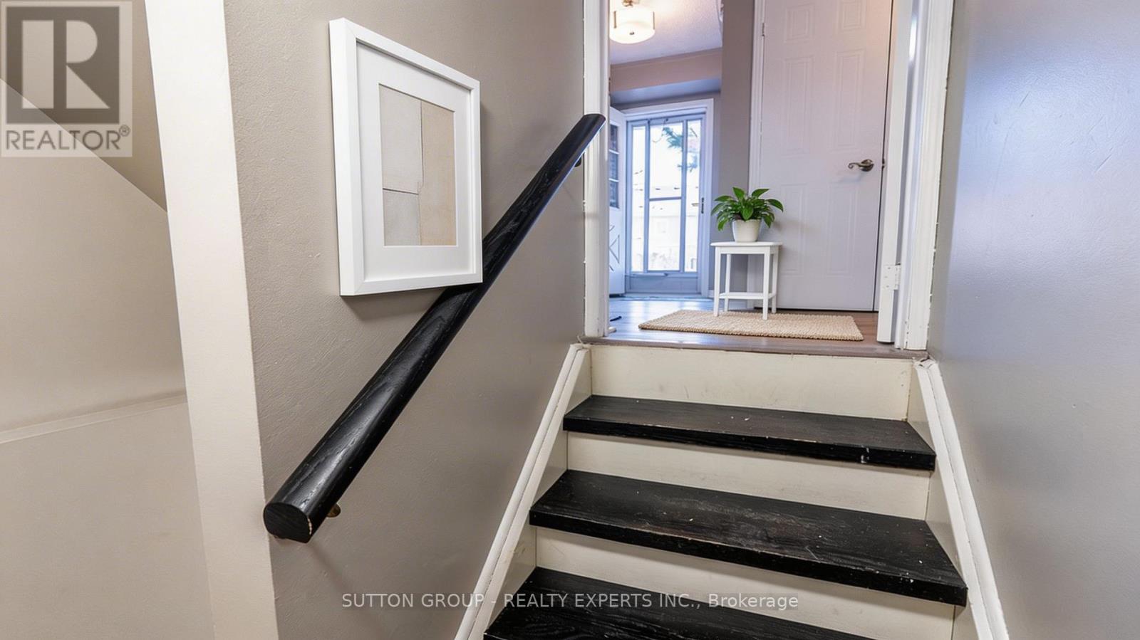 63 Wickstead Court, Brampton, Ontario  L6R 1N8 - Photo 22 - W12970662