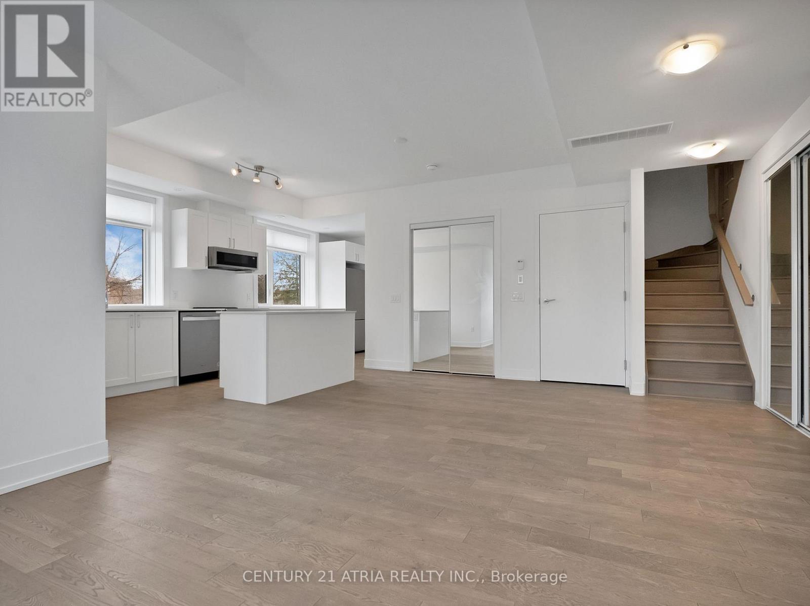 212 - 1085 Douglas Mccurdy Common, Mississauga, Ontario  L5G 0C6 - Photo 2 - W12916972