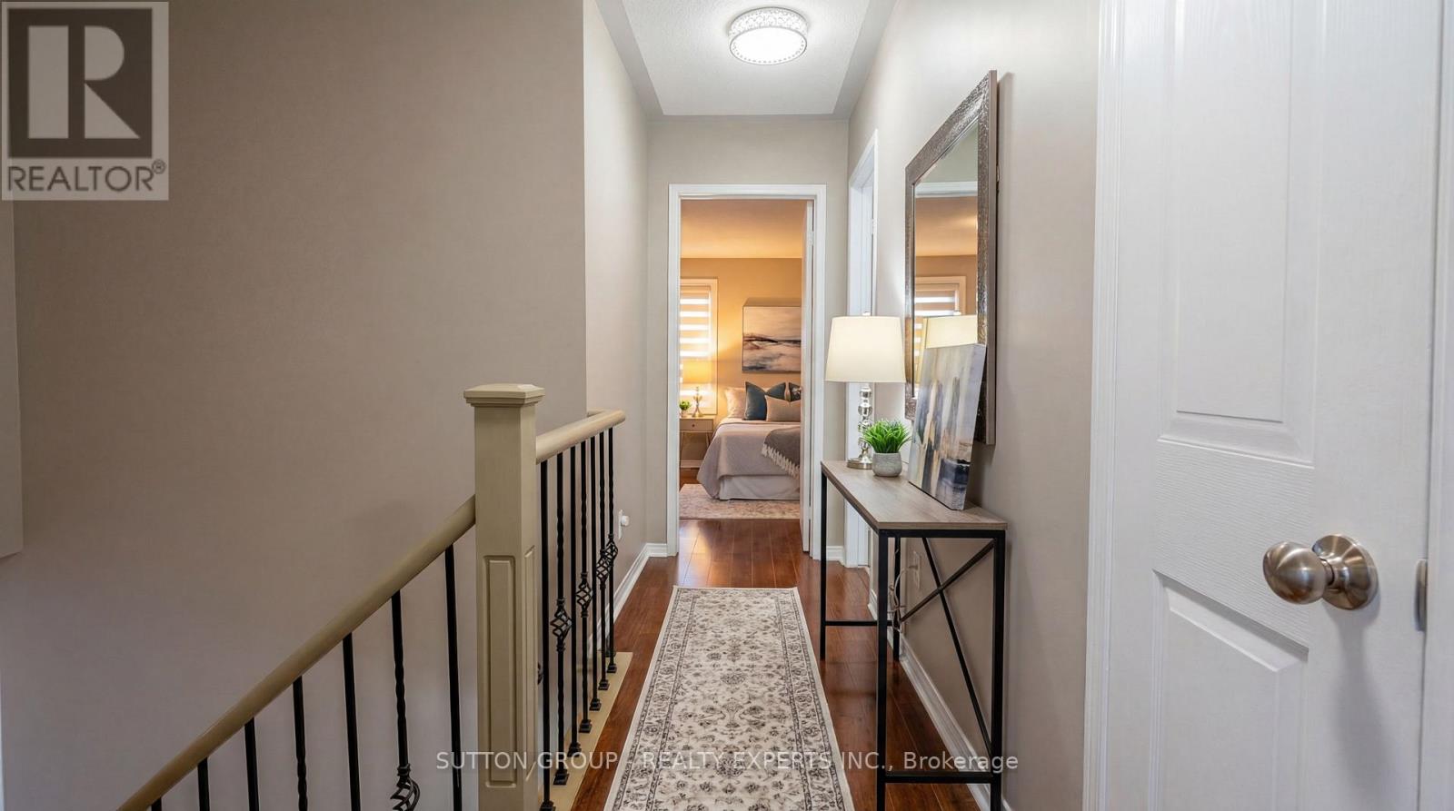 63 Wickstead Court, Brampton, Ontario  L6R 1N8 - Photo 6 - W12970662