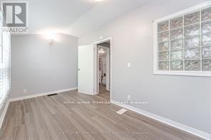 16 Royal Avenue, Hamilton, Ontario  L8S 2C2 - Photo 10 - X12984786