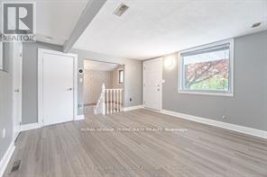 16 Royal Avenue, Hamilton, Ontario  L8S 2C2 - Photo 4 - X12984786