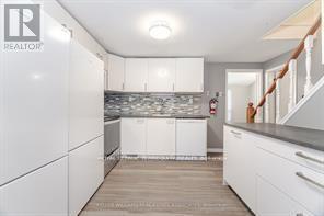 16 Royal Avenue, Hamilton, Ontario  L8S 2C2 - Photo 6 - X12984786