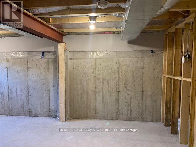 39 - 143 Elgin Street N, Cambridge, Ontario  N1R 5H6 - Photo 25 - X12984848