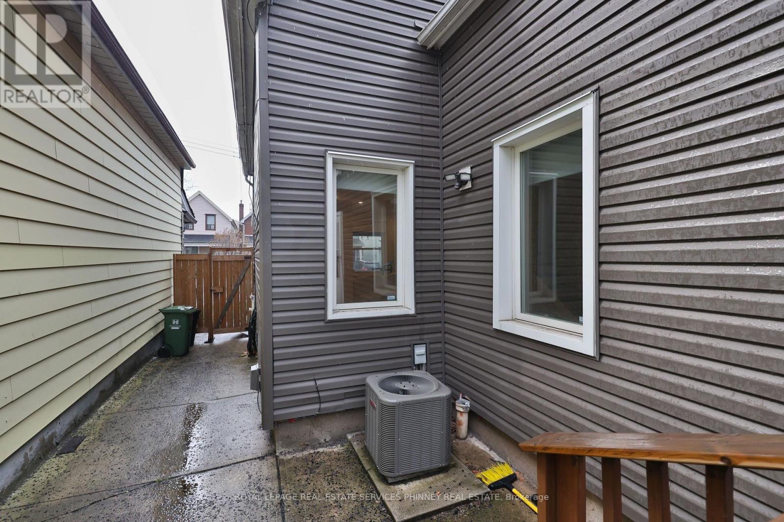 88 Chestnut Avenue, Hamilton, Ontario  L8L 6K9 - Photo 36 - X12984912