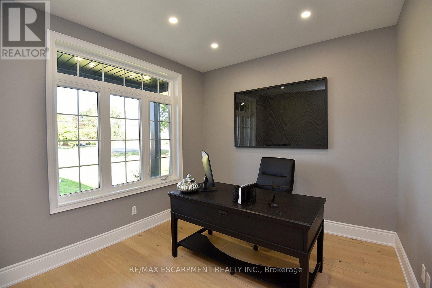 796 Highway 6, Haldimand, Ontario  N3W 1M8 - Photo 16 - X12984930