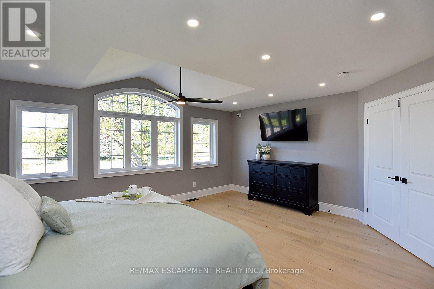 796 Highway 6, Haldimand, Ontario  N3W 1M8 - Photo 20 - X12984930