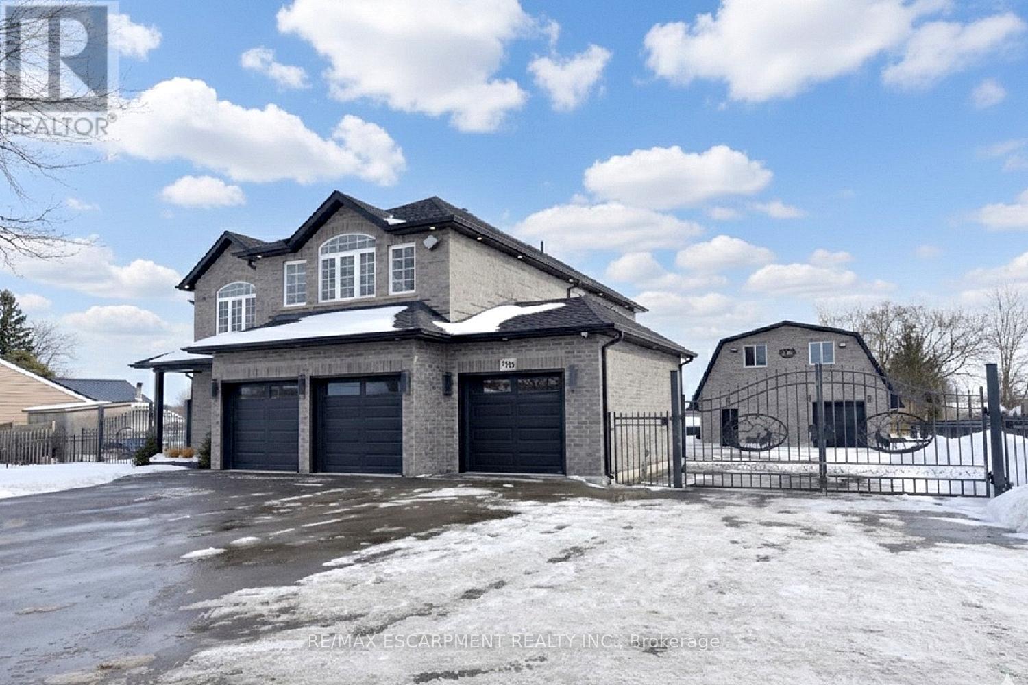 796 Highway 6, Haldimand, Ontario  N3W 1M8 - Photo 3 - X12984930