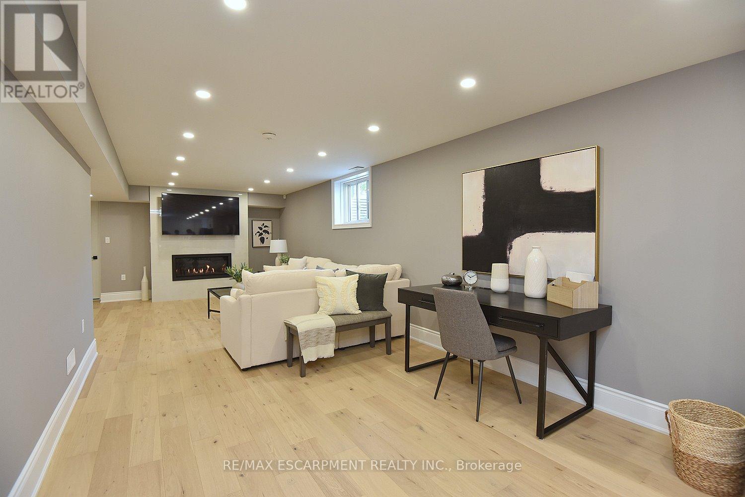 796 Highway 6, Haldimand, Ontario  N3W 1M8 - Photo 32 - X12984930