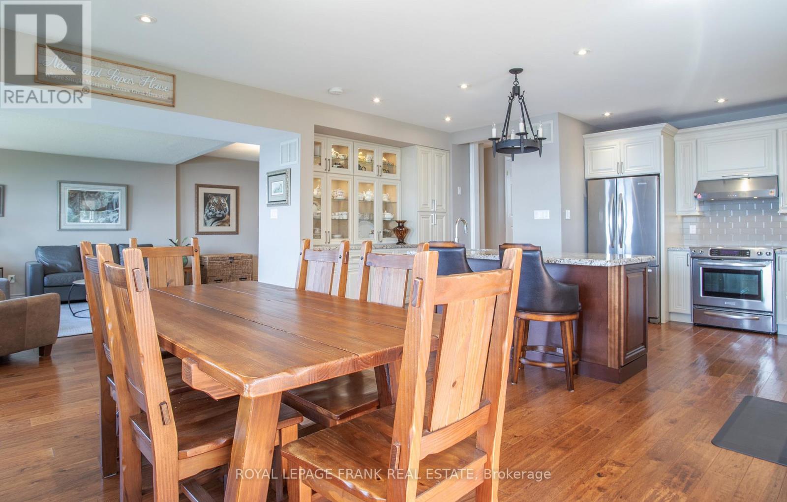 11 Edgewater Drive, Selwyn, Ontario  K0L 1T0 - Photo 18 - X12981888