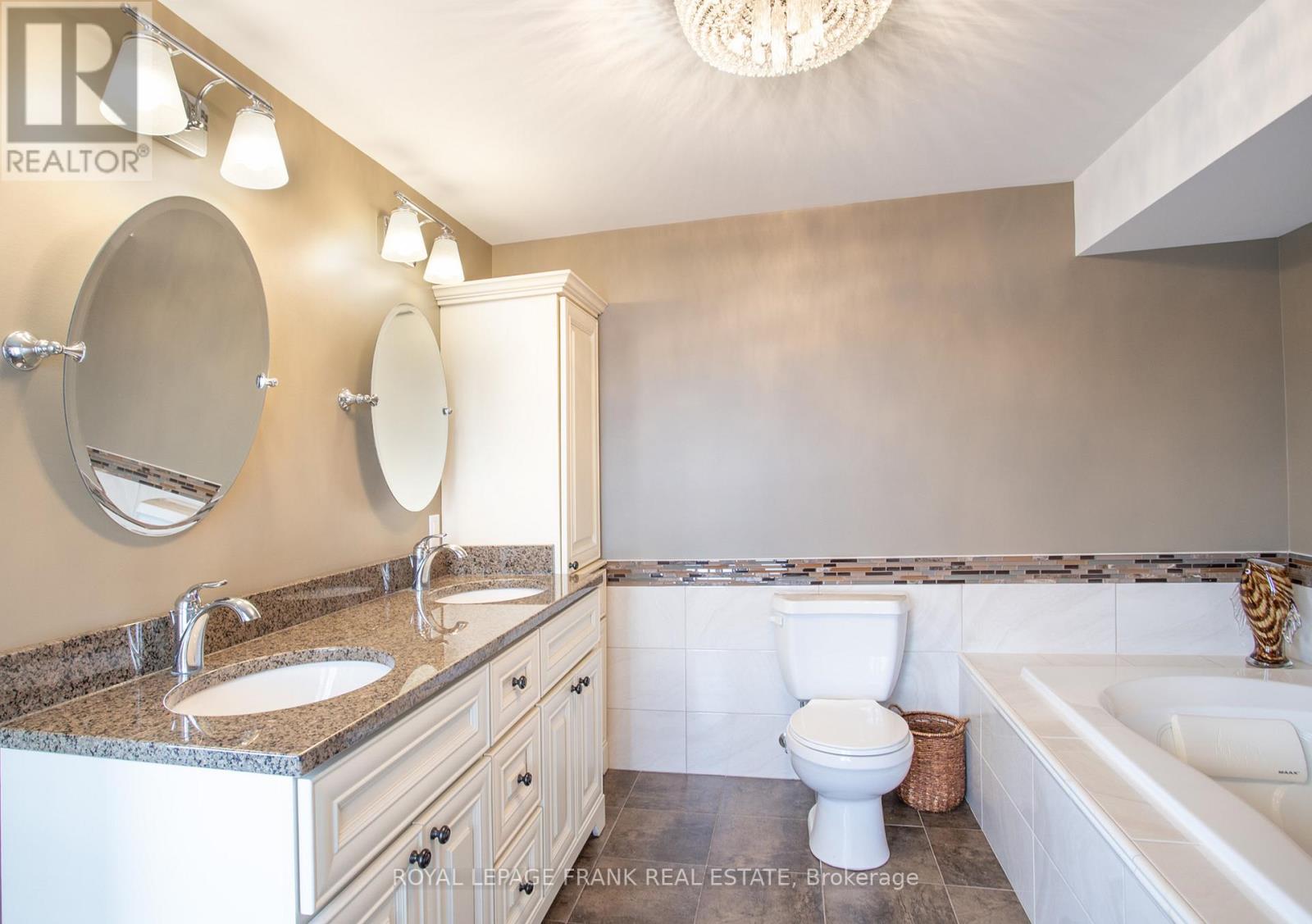 11 Edgewater Drive, Selwyn, Ontario  K0L 1T0 - Photo 29 - X12981888