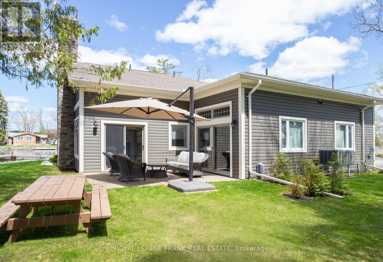 11 Edgewater Drive, Selwyn, Ontario  K0L 1T0 - Photo 38 - X12981888