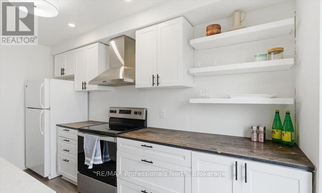 98 Roxton Road, Oakville, Ontario  L6H 6V4 - Photo 11 - W12984934