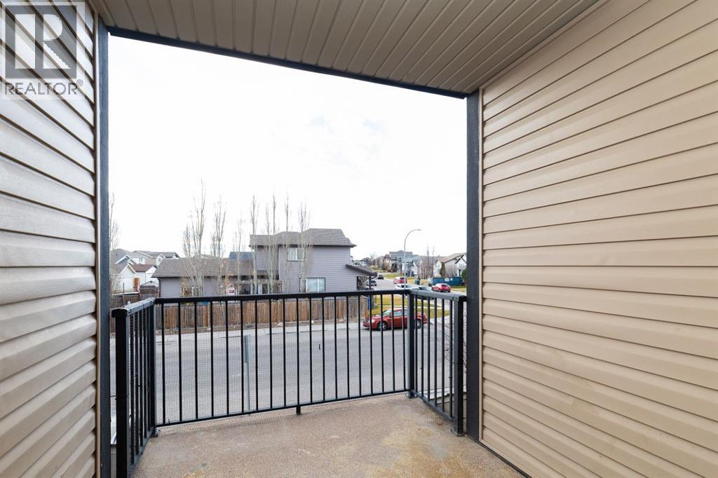 847 Mt Sundance Manor W, Lethbridge, Alberta  T1J 4S7 - Photo 10 - A2271678