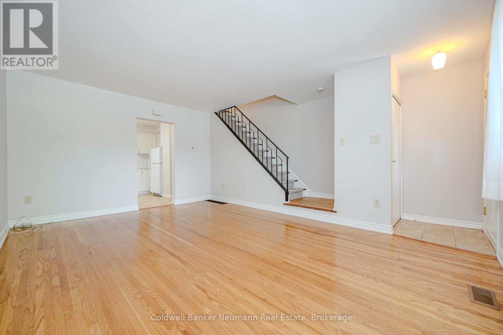 144 PRINCETON DRIVE, Hamilton, Ontario