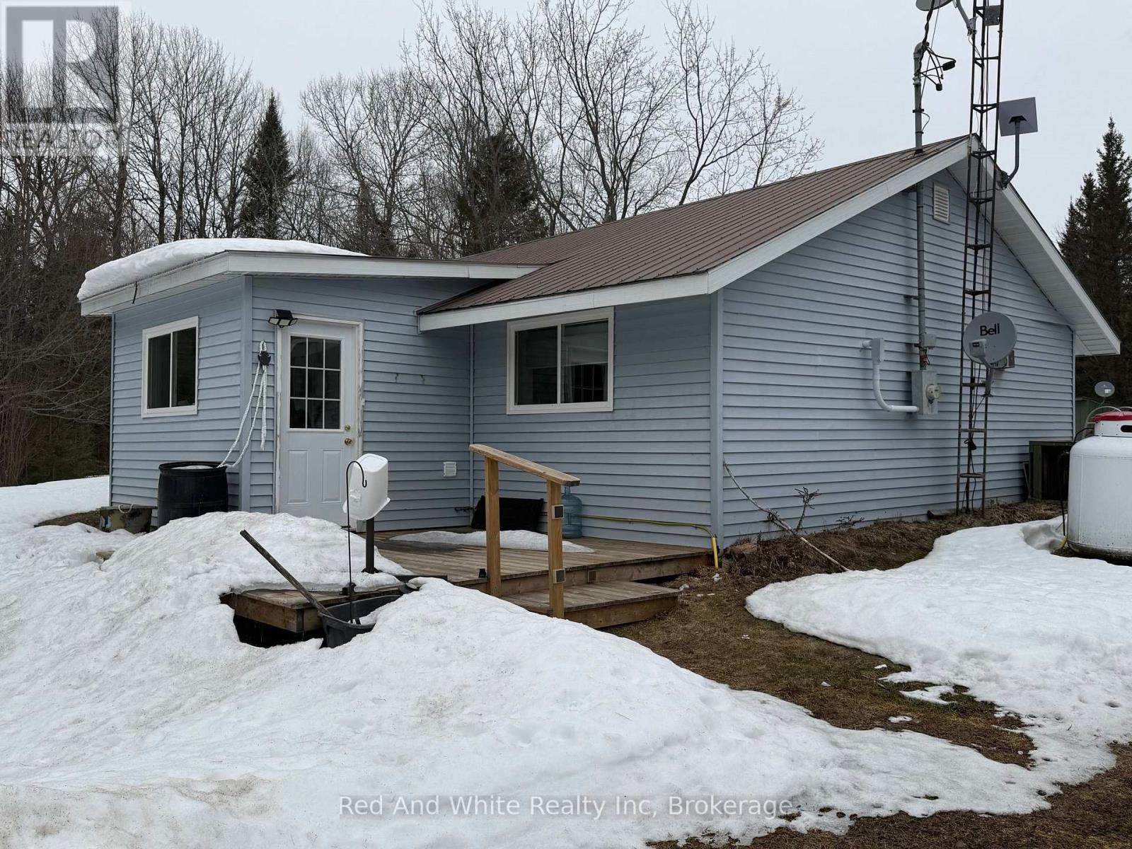 2650 NIPISSING ROAD S, Magnetawan, Ontario