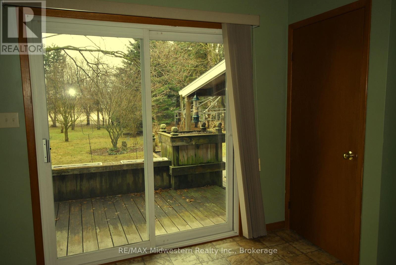 69 Louise Street, Minto, Ontario  N0G 1Z0 - Photo 14 - X12984978