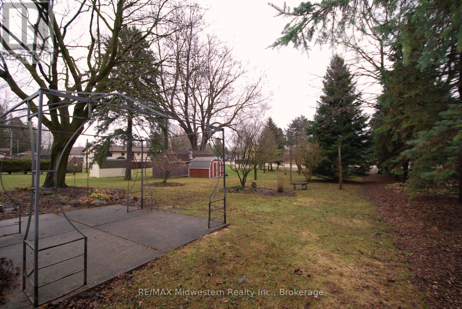 69 Louise Street, Minto, Ontario  N0G 1Z0 - Photo 4 - X12984978