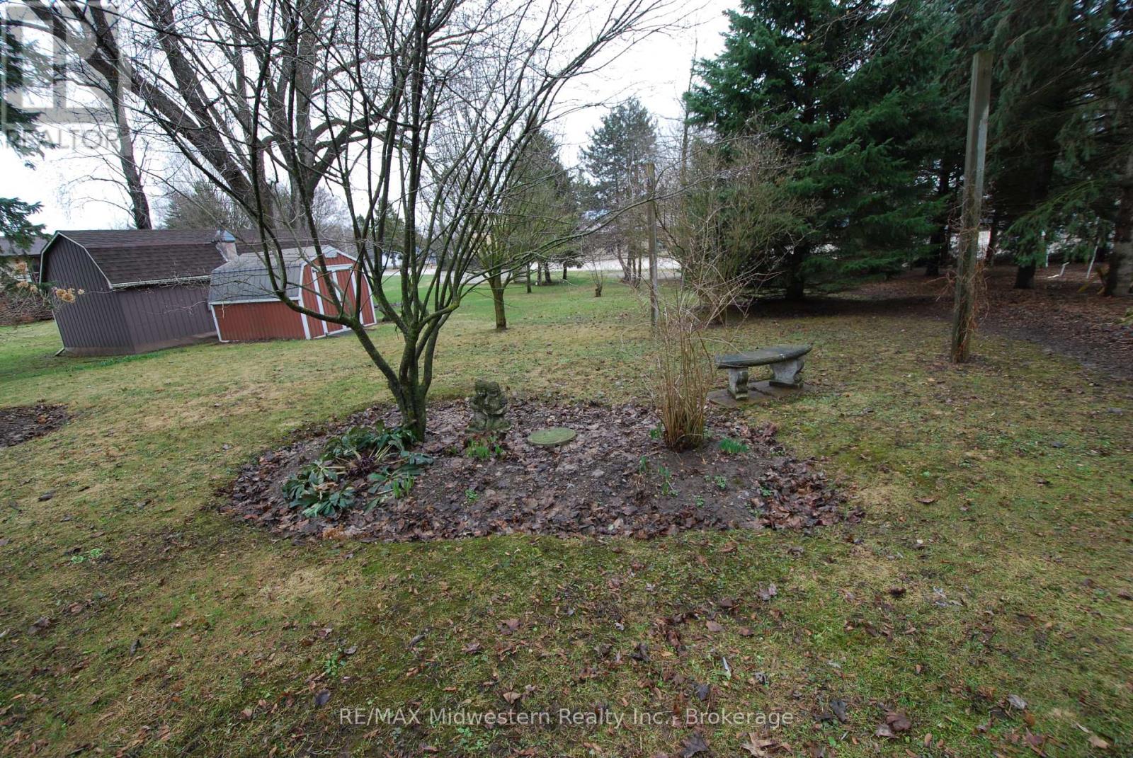 69 Louise Street, Minto, Ontario  N0G 1Z0 - Photo 5 - X12984978