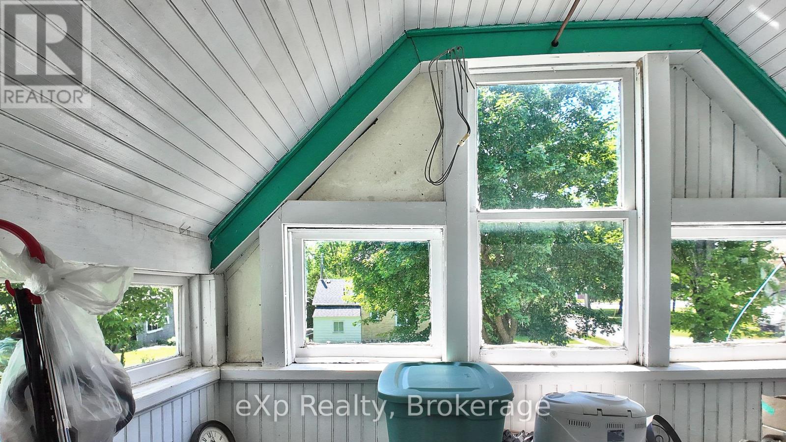 21 William Street N, Minto, Ontario  N0G 1M0 - Photo 25 - X12985128