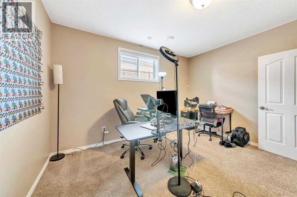 1701 52 Avenue, Lloydminster, Alberta  T9V 3K9 - Photo 29 - A2296129