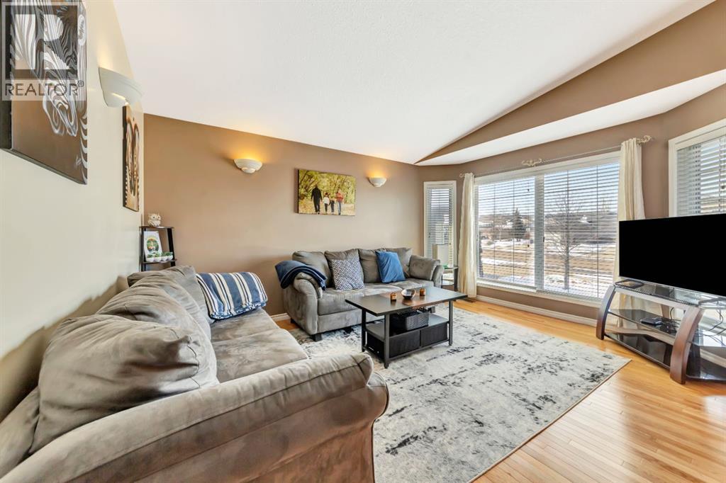 1701 52 Avenue, Lloydminster, Alberta  T9V 3K9 - Photo 5 - A2296129