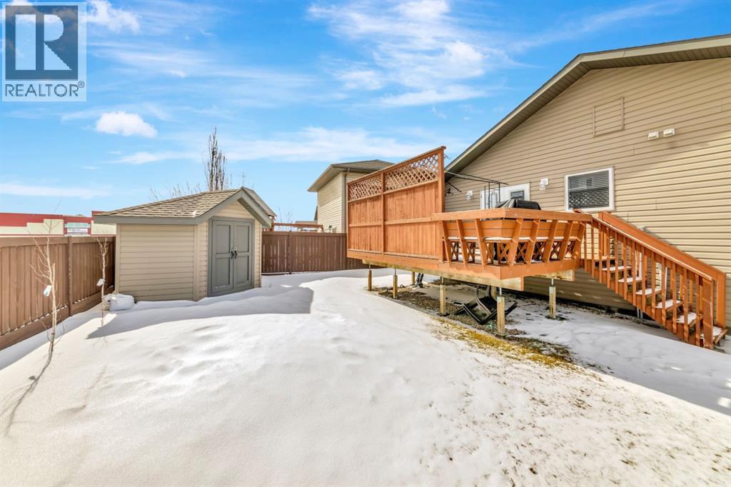 1701 52 Avenue, Lloydminster, Alberta  T9V 3K9 - Photo 40 - A2296129