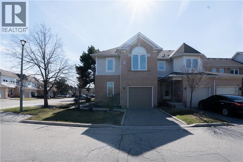 63 Wickstead Court Unit# 33, Brampton, Ontario  L6R 1N8 - Photo 3 - 40818671