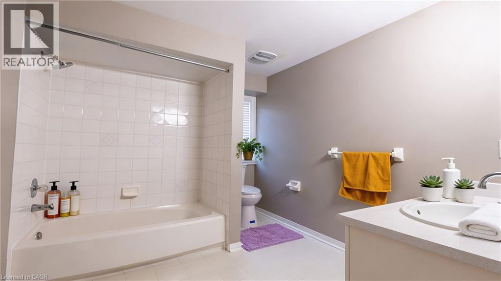 63 Wickstead Court Unit# 33, Brampton, Ontario  L6R 1N8 - Photo 17 - 40818671