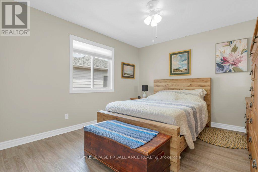 12 Stonegate Crescent, Quinte West, Ontario  K0K 2C0 - Photo 20 - X12984960