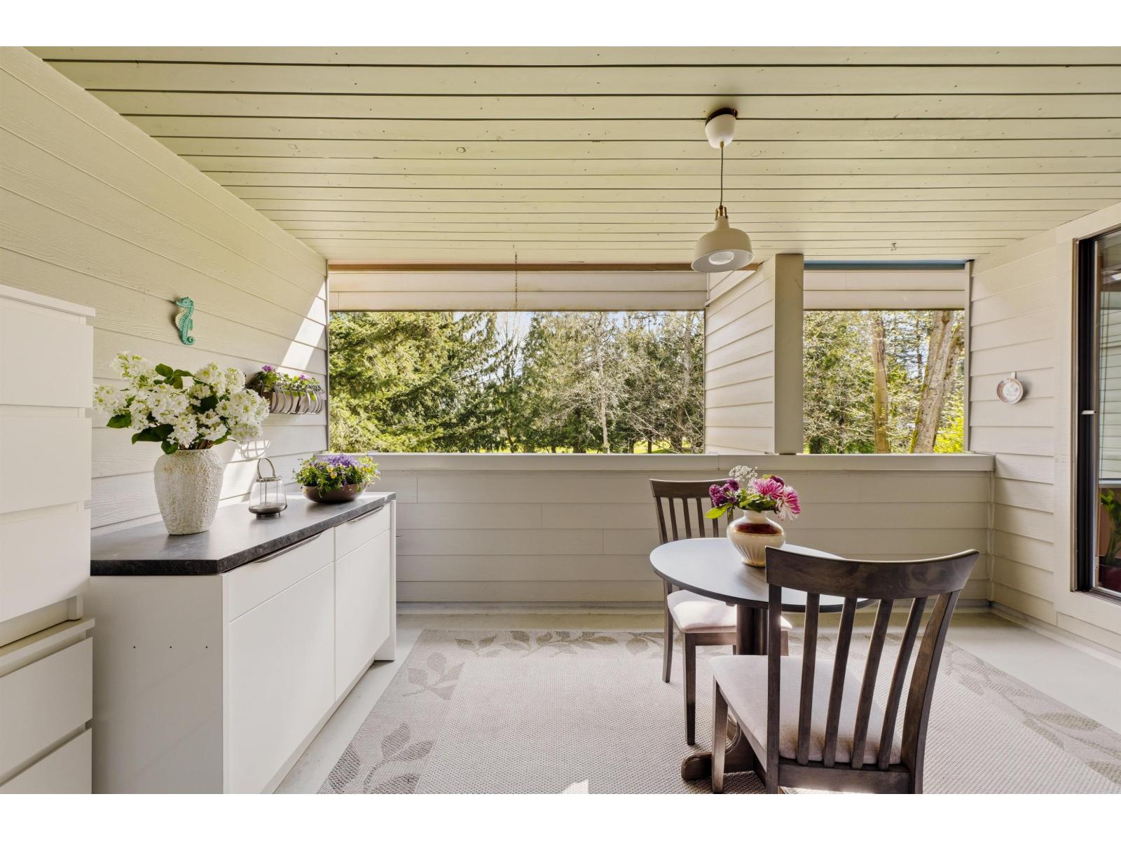 211 15282 19th Avenue, Surrey, British Columbia  V4A 1X6 - Photo 16 - R3109670