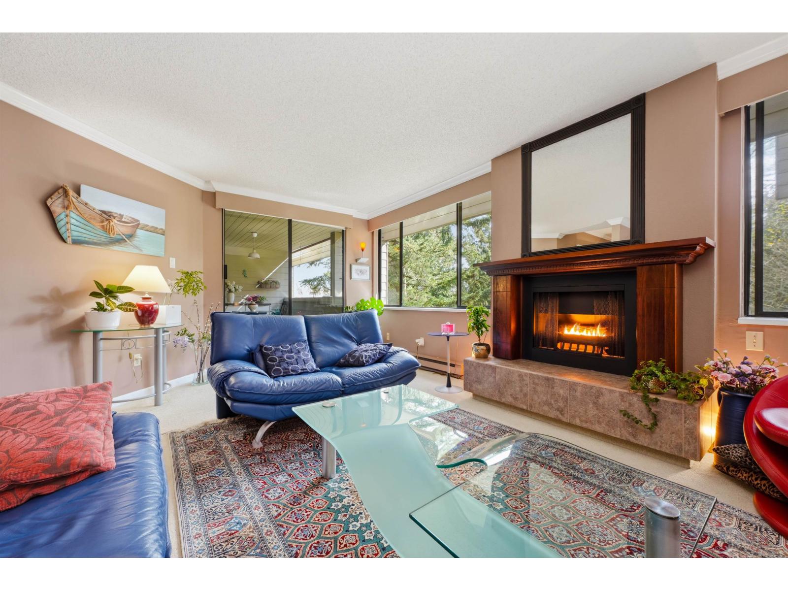 211 15282 19th Avenue, Surrey, British Columbia  V4A 1X6 - Photo 6 - R3109670