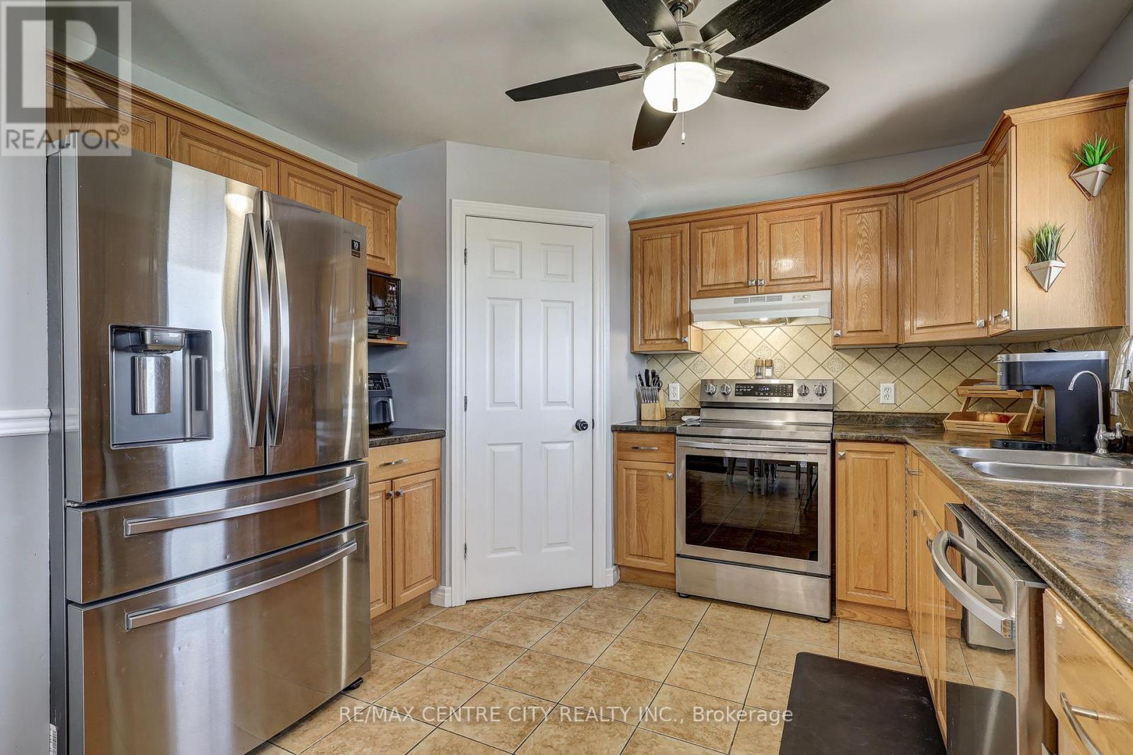 11680 Springfield Road Springfield Road, Malahide, Ontario  N0L 2J0 - Photo 12 - X12984972