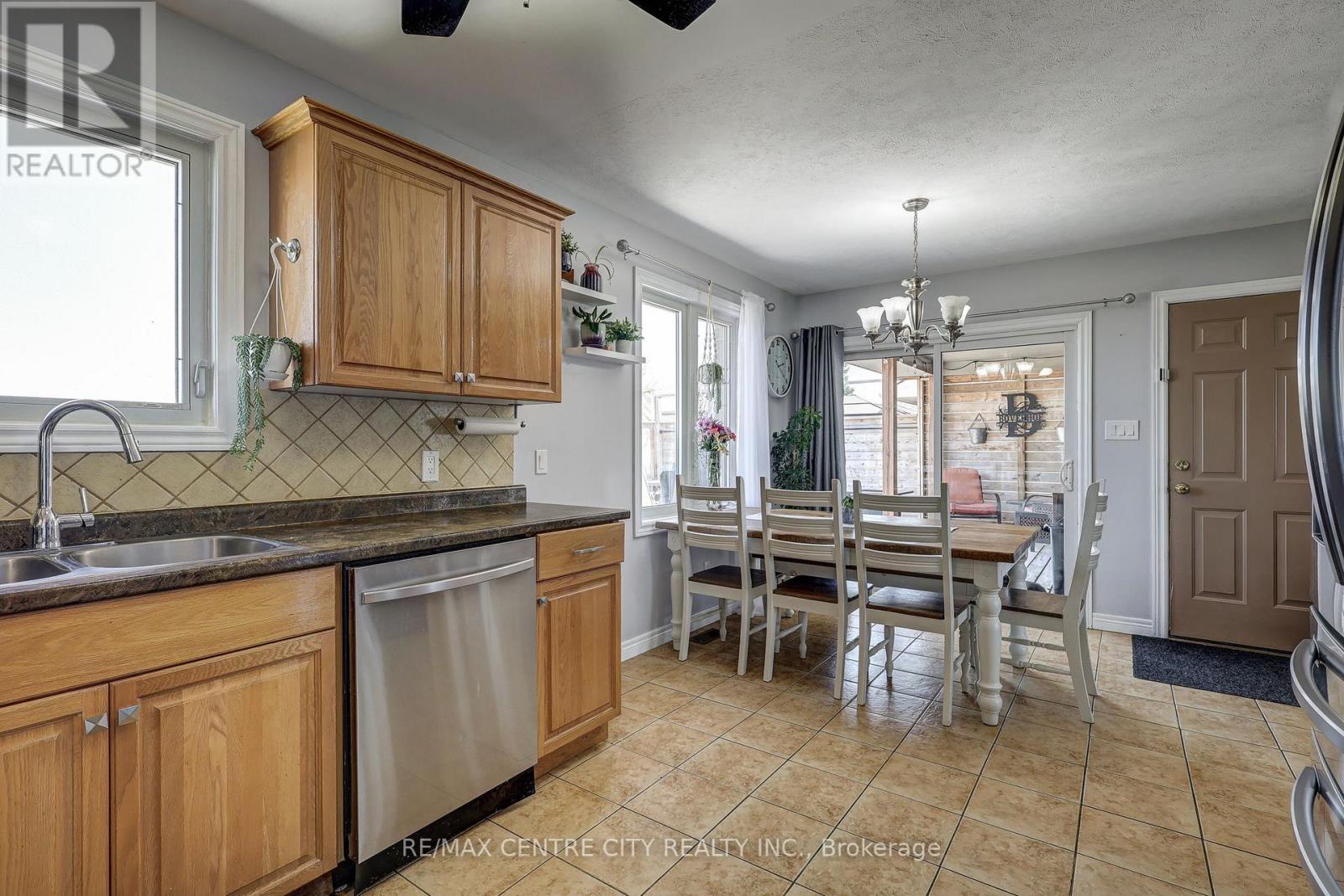 11680 Springfield Road Springfield Road, Malahide, Ontario  N0L 2J0 - Photo 13 - X12984972