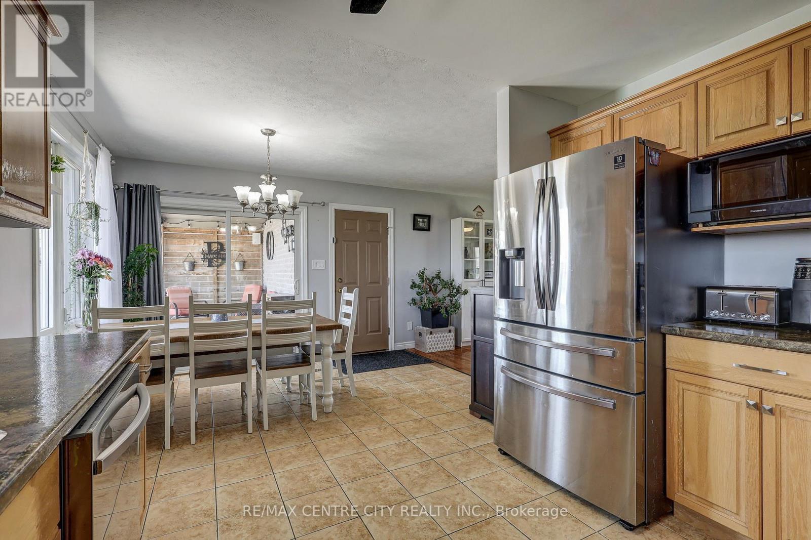 11680 Springfield Road Springfield Road, Malahide, Ontario  N0L 2J0 - Photo 14 - X12984972