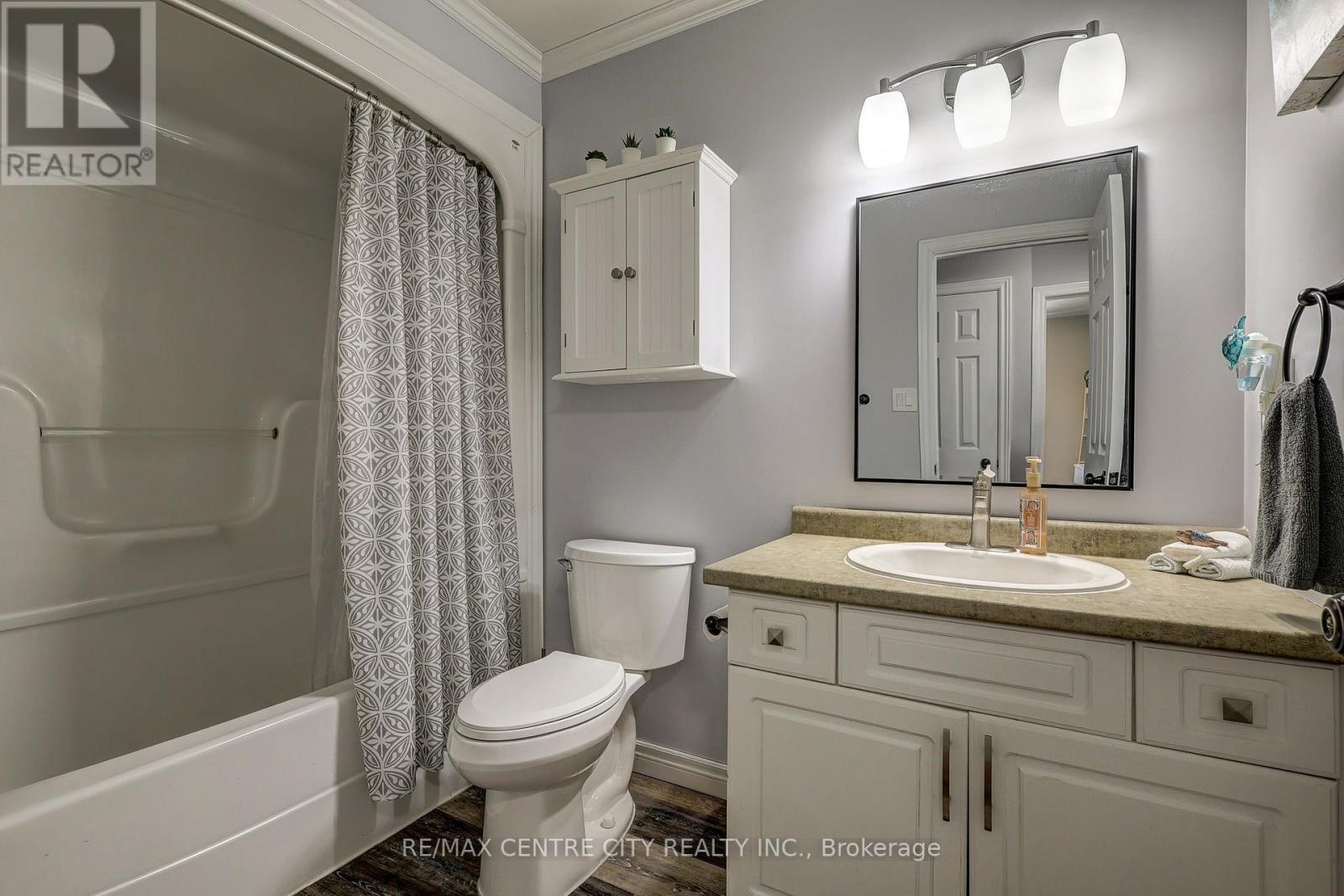 11680 Springfield Road Springfield Road, Malahide, Ontario  N0L 2J0 - Photo 18 - X12984972