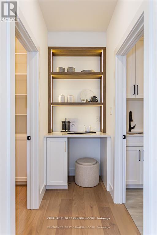 3883 Big Leaf Trail, London South, Ontario  N6P 0J9 - Photo 11 - X12985044