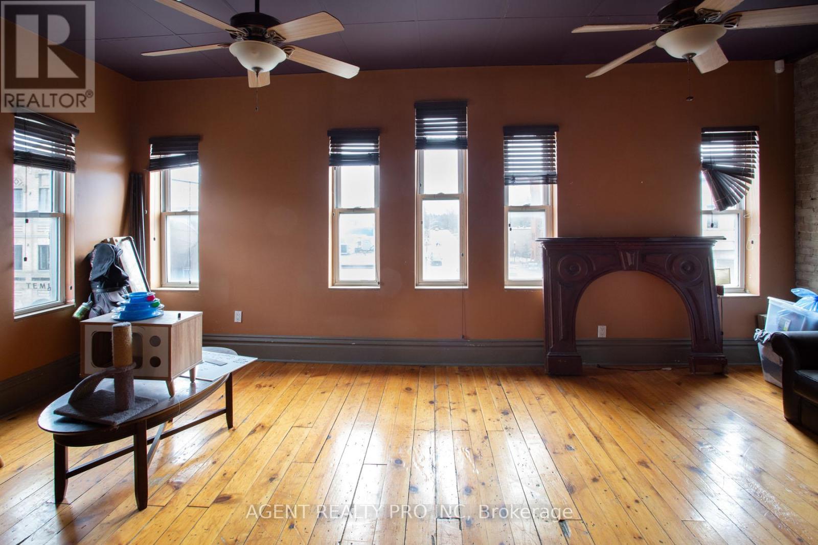 419 Dundas Street, Woodstock, Ontario  N4S 1B8 - Photo 23 - X12985050