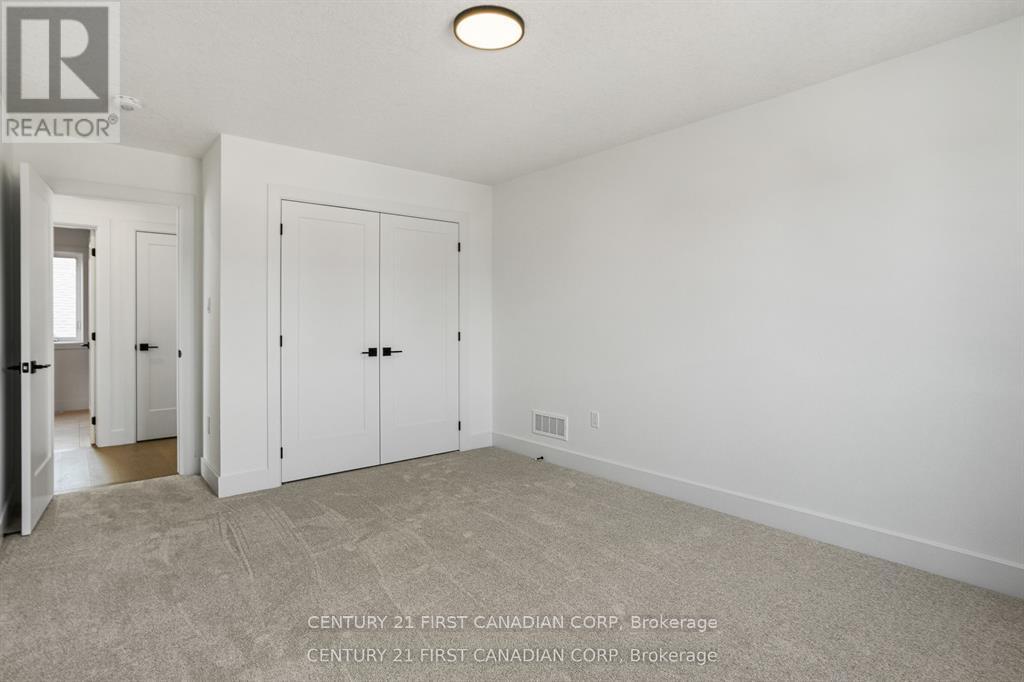 Lot 104 Darwin Crescent, London South, Ontario  N6P 0J6 - Photo 26 - X12985054