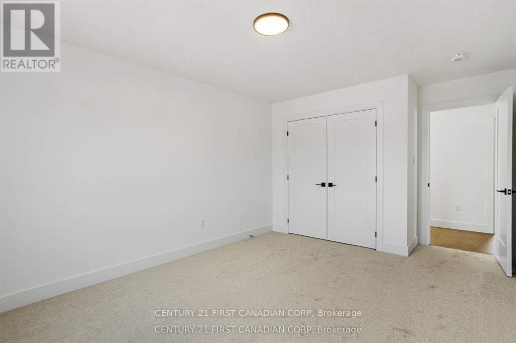 Lot 104 Darwin Crescent, London South, Ontario  N6P 0J6 - Photo 27 - X12985054