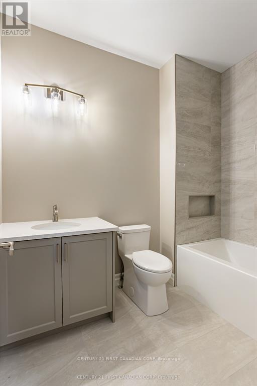 Lot 105 Darwin Crescent, London South, Ontario  N6P 0J6 - Photo 15 - X12985080