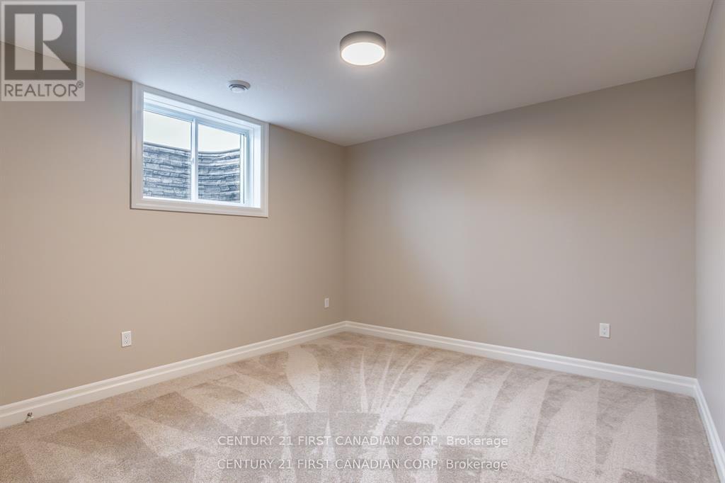 Lot 105 Darwin Crescent, London South, Ontario  N6P 0J6 - Photo 22 - X12985080