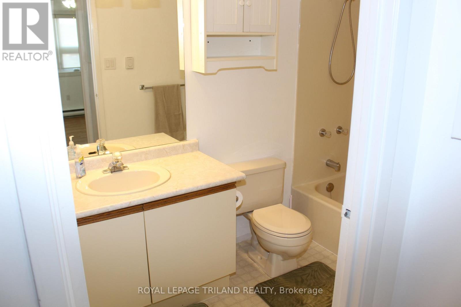 218 - 9 Jacksway Crescent, London North, Ontario  N5X 3T7 - Photo 16 - X12985092